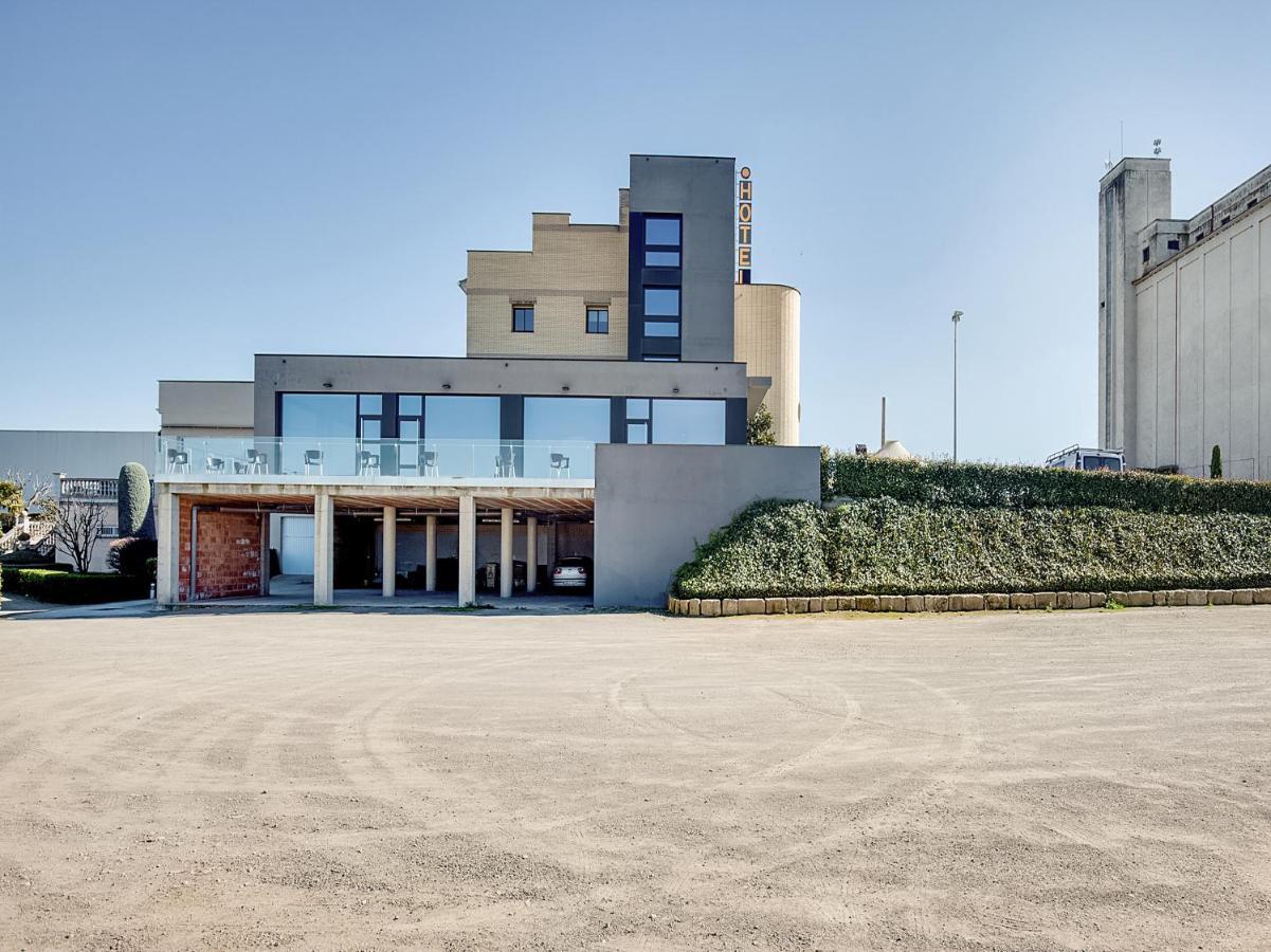 Hotel Restaurante Blanc I Negre 2 Agramunt Екстер'єр фото