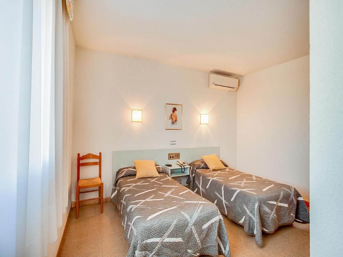 Hotel Restaurante Blanc I Negre 2 Agramunt Екстер'єр фото