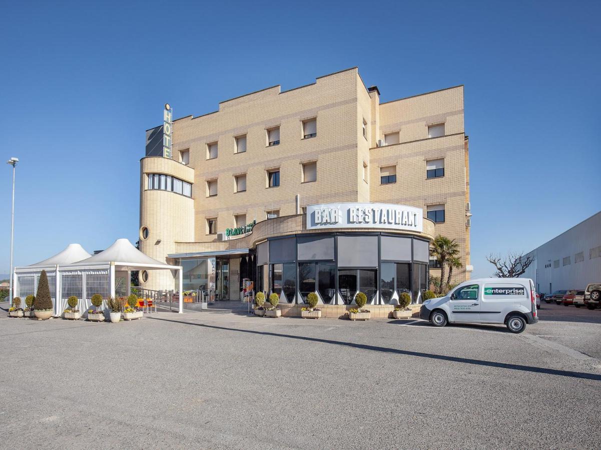 Hotel Restaurante Blanc I Negre 2 Agramunt Екстер'єр фото
